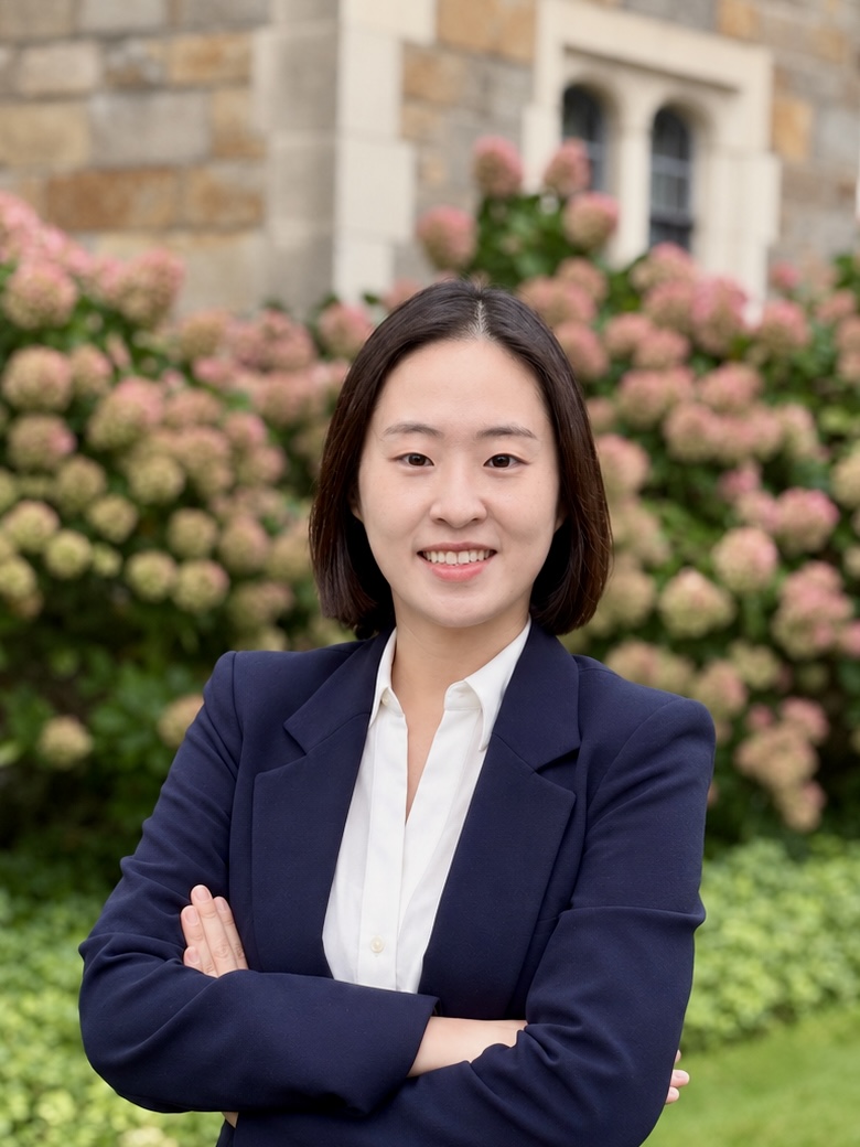 Minjeong Joyce Kim